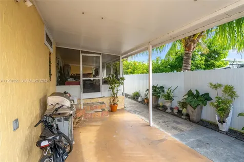 21771 NW 6th Street Pembroke Pines FL 33029