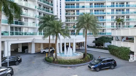 100 Bayview Drive Sunny Isles Beach FL 33160