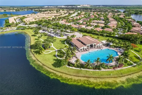 22412 SW 89th Avenue Cutler Bay FL 33190