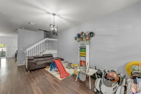22412 SW 89th Avenue Cutler Bay FL 33190
