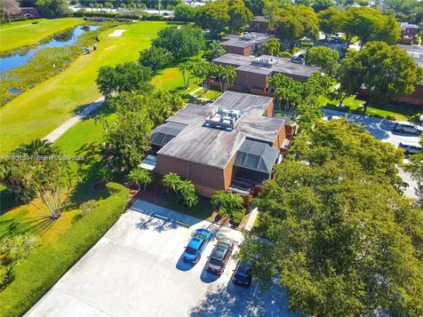 9135 SW 20th Place Davie FL 33324