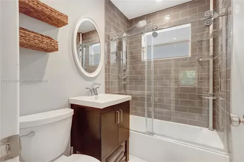 424 NE 27th Drive Wilton Manors FL 33334