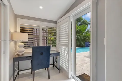 424 NE 27th Drive Wilton Manors FL 33334