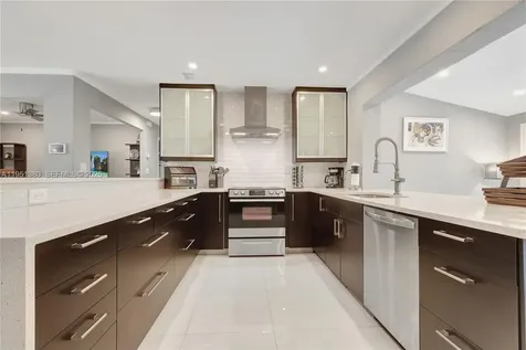 424 NE 27th Drive Wilton Manors FL 33334