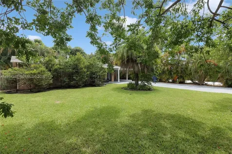 424 NE 27th Drive Wilton Manors FL 33334