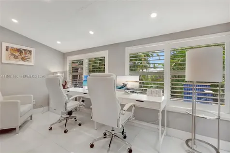 424 NE 27th Drive Wilton Manors FL 33334