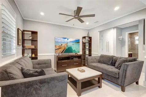 424 NE 27th Drive Wilton Manors FL 33334