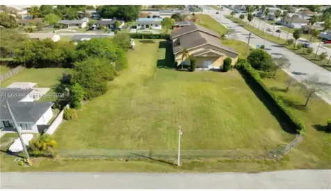 21571 SW 110th Avenue Miami FL 33189