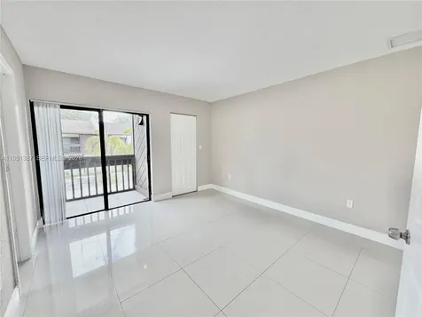 3840 SW 52nd Avenue Pembroke Park FL 33023