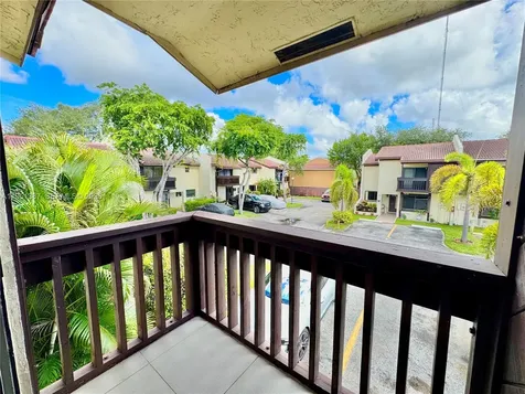 3840 SW 52nd Avenue Pembroke Park FL 33023