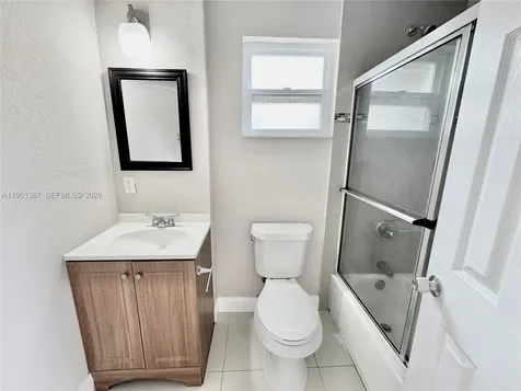 3840 SW 52nd Avenue Pembroke Park FL 33023