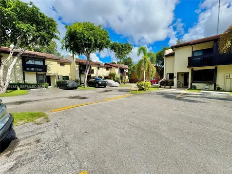 3840 SW 52nd Avenue Pembroke Park FL 33023