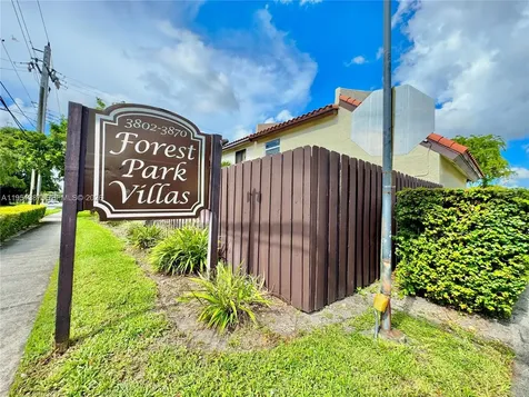 3840 SW 52nd Avenue Pembroke Park FL 33023
