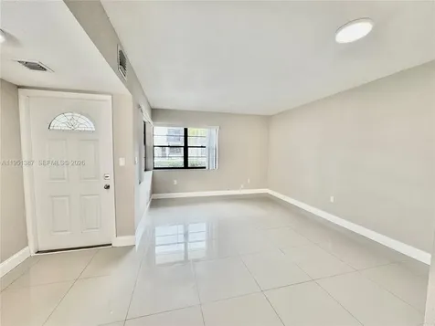 3840 SW 52nd Avenue Pembroke Park FL 33023