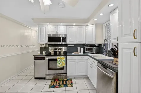 3033 Lakeshore Drive Dania Beach FL 33312