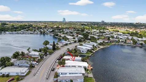 3033 Lakeshore Drive Dania Beach FL 33312