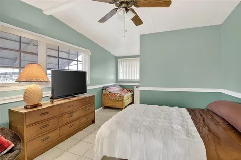 3033 Lakeshore Drive Dania Beach FL 33312
