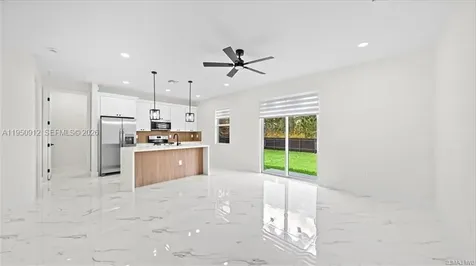 759 Silverstar Avenue S Lehigh Acres FL 33974