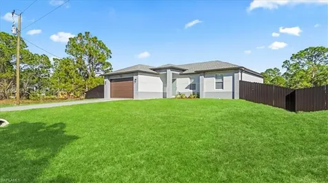 759 Silverstar Avenue S Lehigh Acres FL 33974