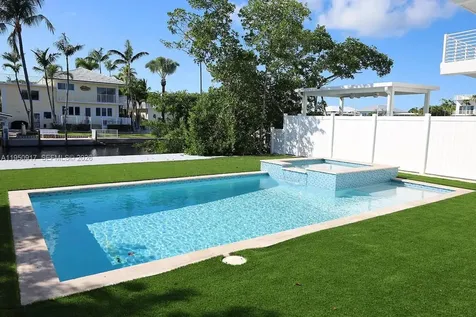 115 Azalea Street Plantation Key FL 33070