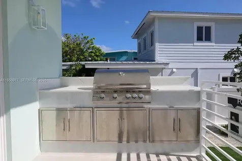 115 Azalea Street Plantation Key FL 33070