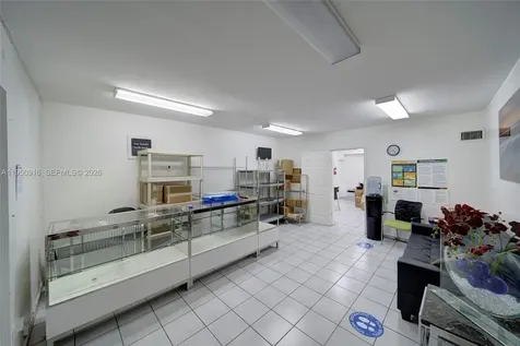 330 W 9th Street Hialeah FL 33010