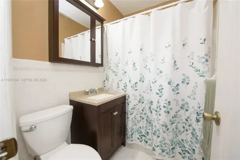 5431 W 2nd Avenue Hialeah FL 33012