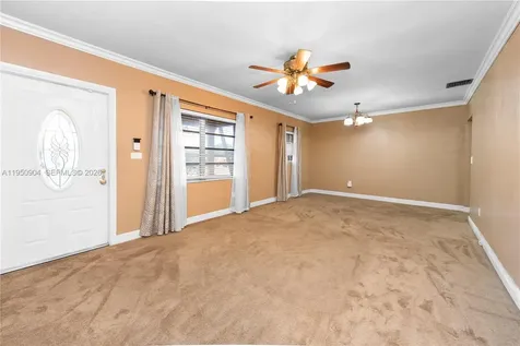 5431 W 2nd Avenue Hialeah FL 33012