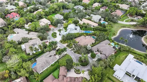 6006 Pinewood Avenue Parkland FL 33067