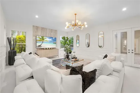 6006 Pinewood Avenue Parkland FL 33067