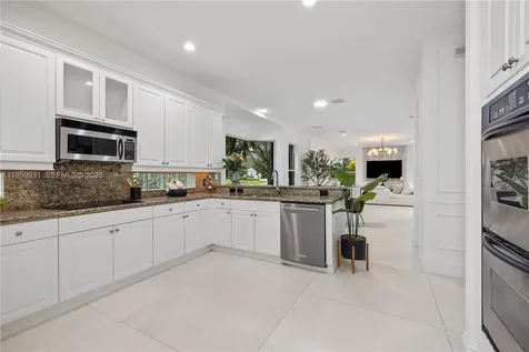6006 Pinewood Avenue Parkland FL 33067