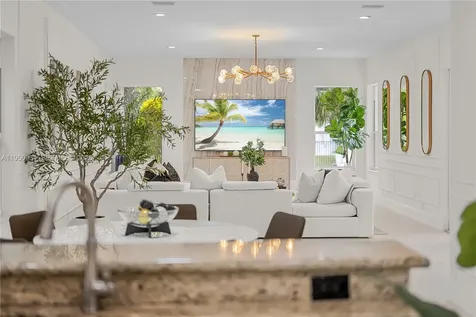 6006 Pinewood Avenue Parkland FL 33067