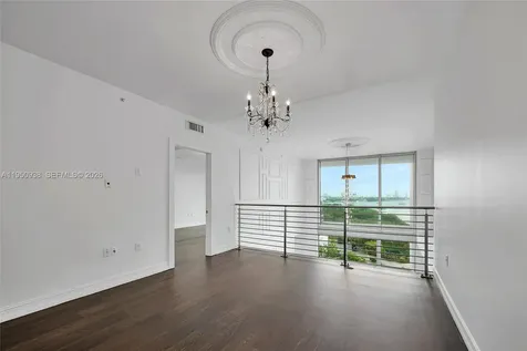 900 Biscayne Boulevard Miami FL 33132