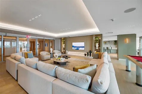 900 Biscayne Boulevard Miami FL 33132