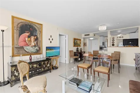 2930 Point East Drive Aventura FL 33160