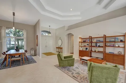 2533 Eagle Run Circle Weston FL 33327
