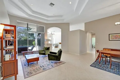 2533 Eagle Run Circle Weston FL 33327