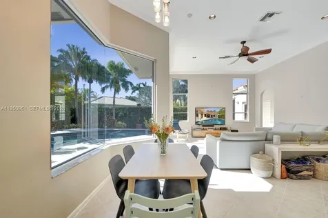 2533 Eagle Run Circle Weston FL 33327