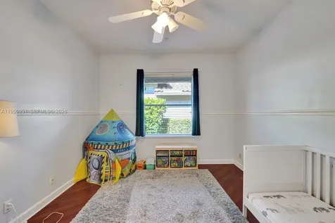 2533 Eagle Run Circle Weston FL 33327