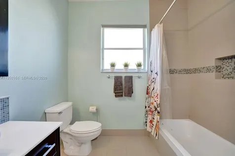 2533 Eagle Run Circle Weston FL 33327