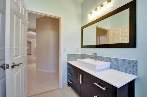 2533 Eagle Run Circle Weston FL 33327