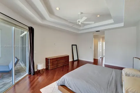 2533 Eagle Run Circle Weston FL 33327