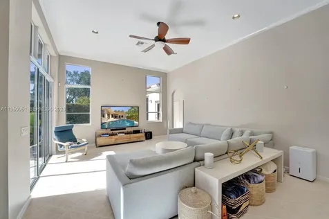 2533 Eagle Run Circle Weston FL 33327