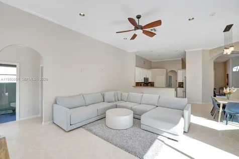 2533 Eagle Run Circle Weston FL 33327