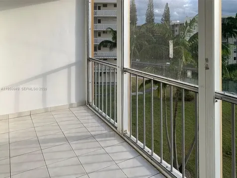 2855 Leonard Drive Aventura FL 33160