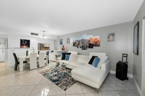 8415 SW 107th Avenue Miami FL 33173