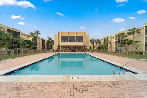 8415 SW 107th Avenue Miami FL 33173