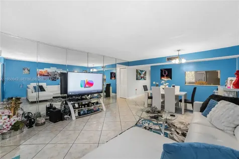 8415 SW 107th Avenue Miami FL 33173