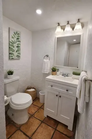 1228 West Avenue Miami Beach FL 33139