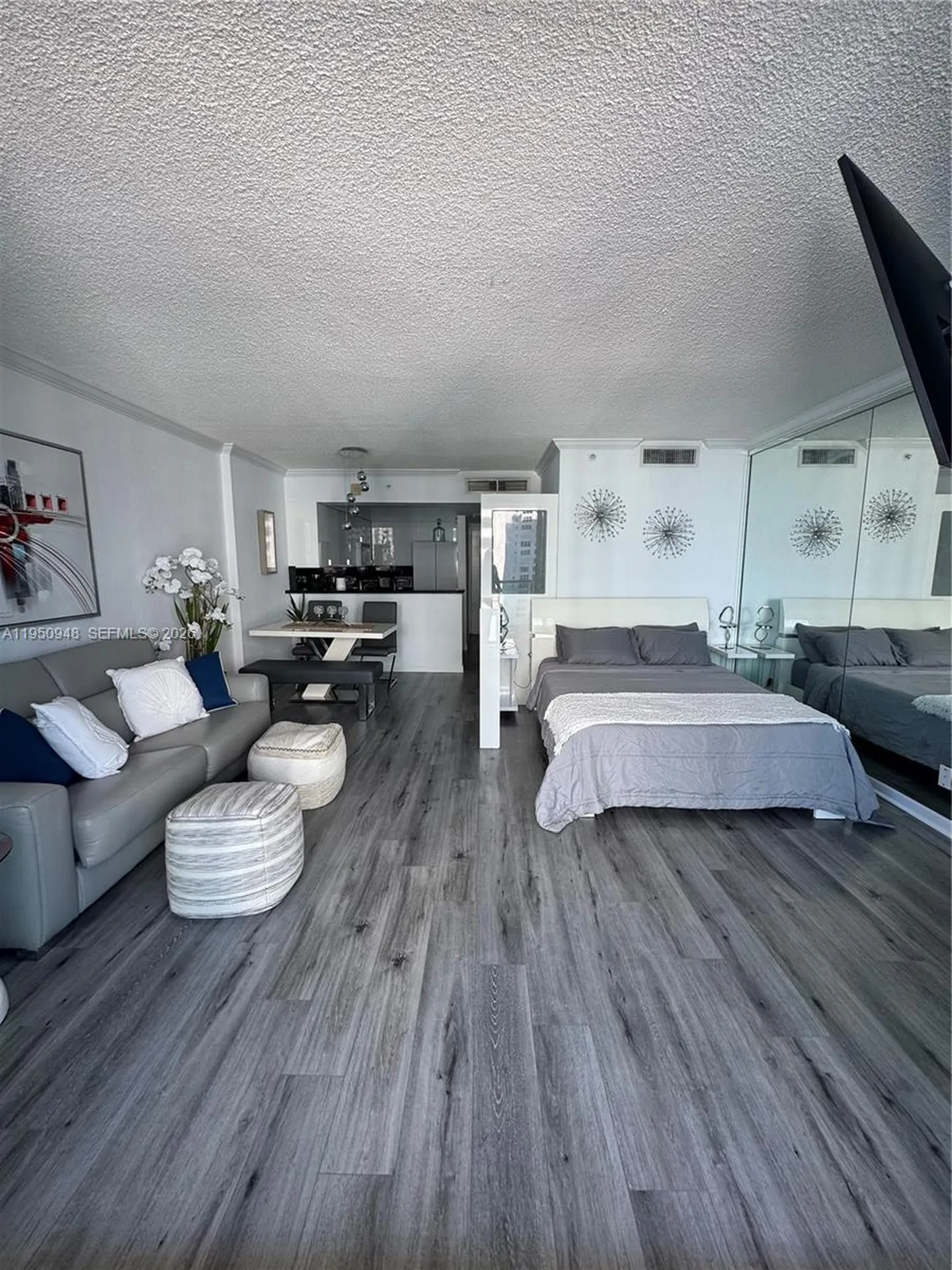 2501 S Ocean Drive Hollywood FL 33019